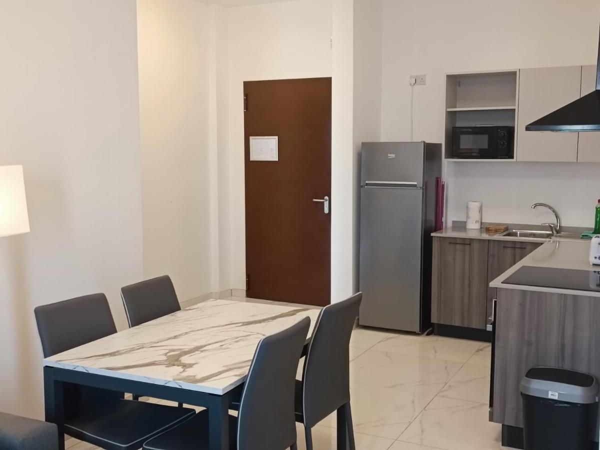 Blu-M Central Qormi Eksteriør bilde