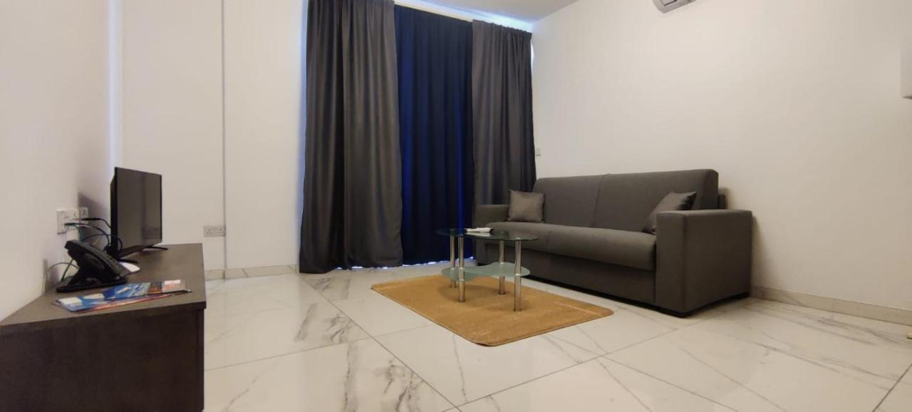 Blu-M Central Qormi Eksteriør bilde