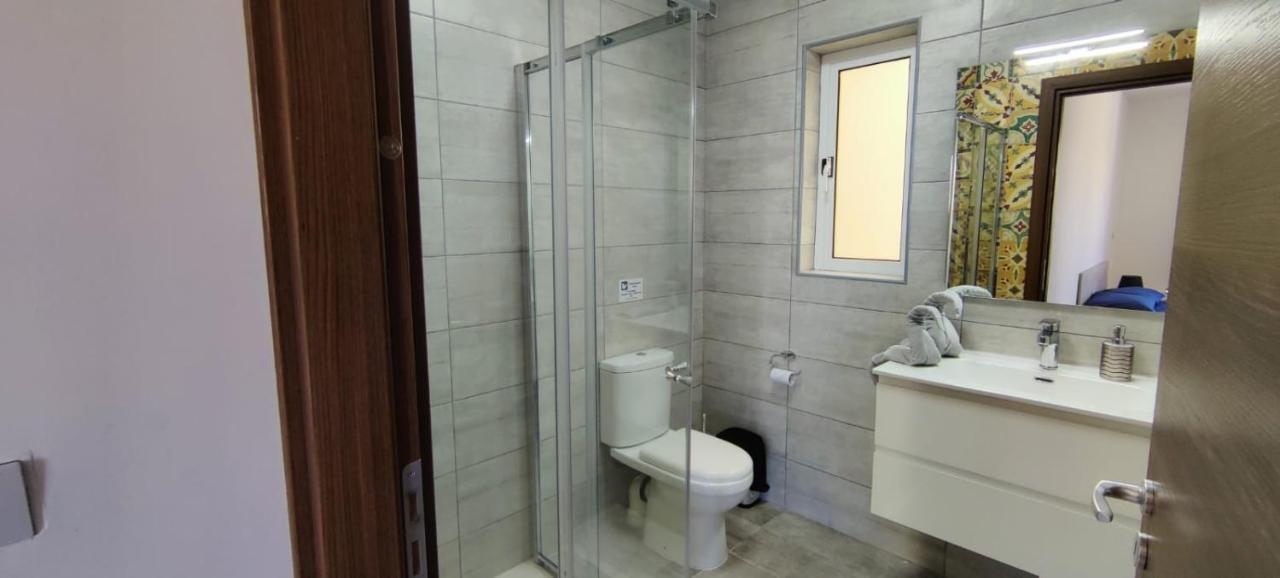 Blu-M Central Qormi Eksteriør bilde