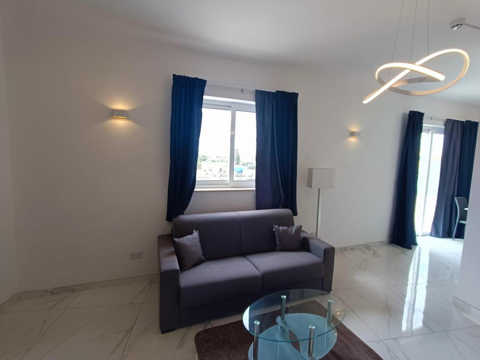 Blu-M Central Qormi Eksteriør bilde